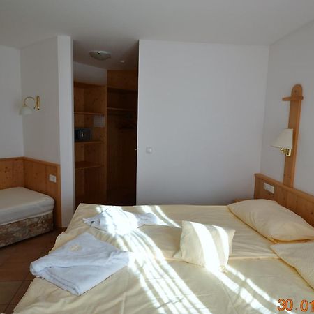 Appartement Hotel Sonneck 쾨닉슬라이텐 객실 사진